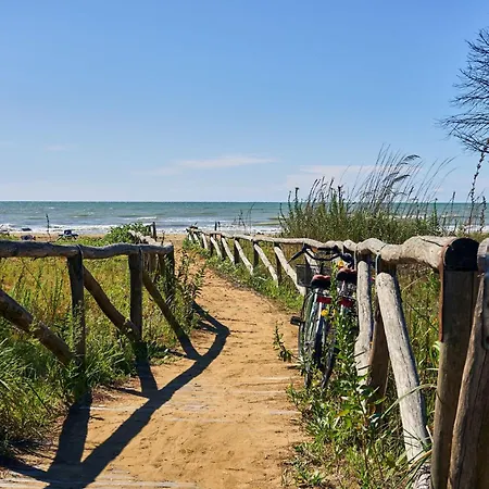 Daire Marine Escape - Seaside Tranquility Bibione