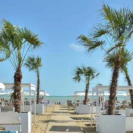 Apartment Marine Escape - Seaside Tranquility